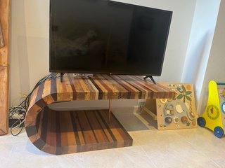 Mesita artesanal de diseño, totalmente única