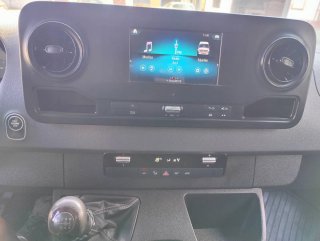 Mercedes-Benz Sprinter 2021