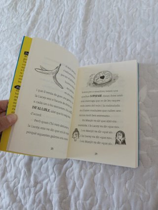 Libro en catalán la pitjor classe del món