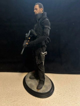 Figura Punisher Zona de Guerra 1:6