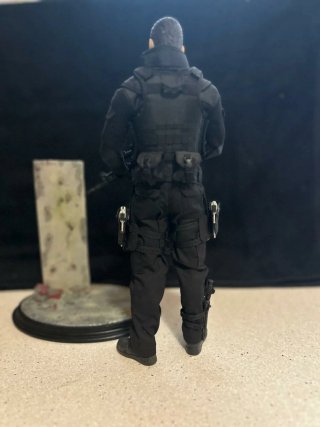 Figura Punisher Zona de Guerra 1:6