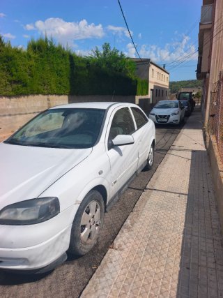 Opel Astra G 1.6 - ITV al día.