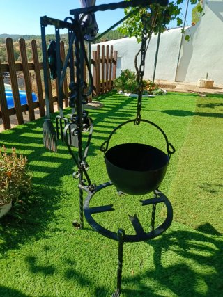 Conjunto chimenea artesanal hierro fundido