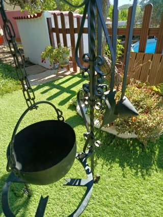 Conjunto chimenea artesanal hierro fundido
