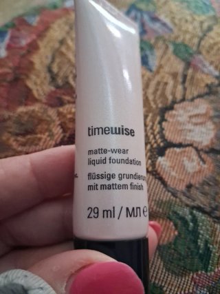 Mary Kay Base Beige 8