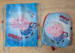 Mochila y bolsa merienda 'Peppa Pig' George