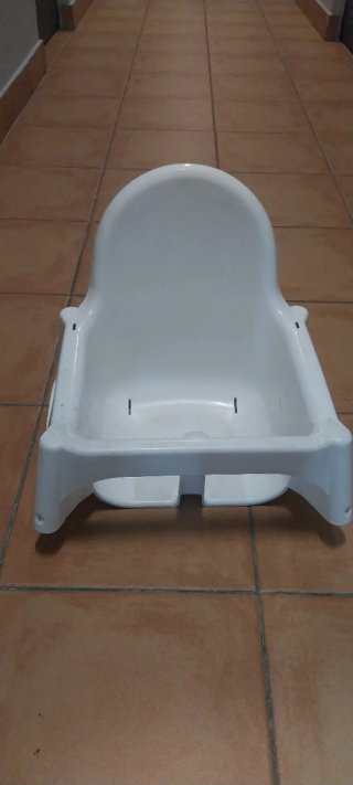 Trona IKEA blanca