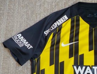 Camiseta Vitesse