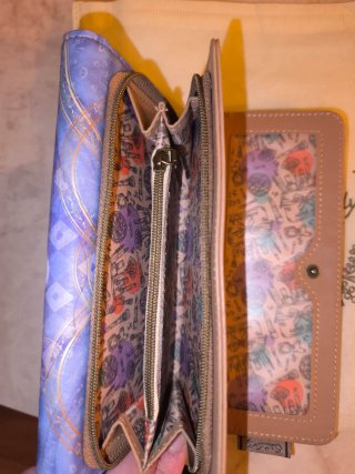 Monedero estampado niña y música