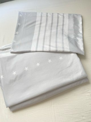 Juego Sábanas Cama 105 Gris y Blanco