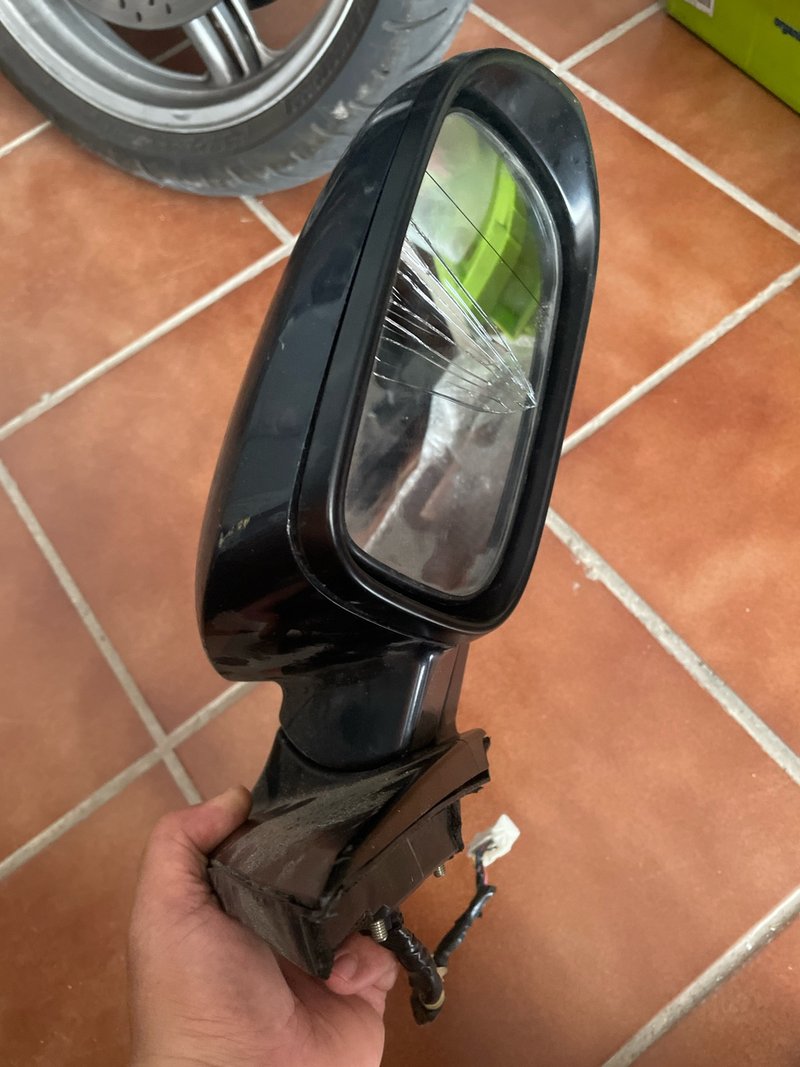 Espejo retrovisor derecho Honda Accord 2005 - foto 1