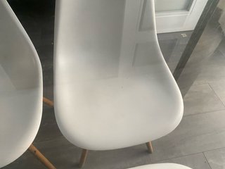 Mesa cristal y 4 sillas modernas RECOGDA EN HUELVA
