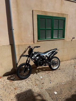Derbi Senda DRD Xtreme Negra y Blanca