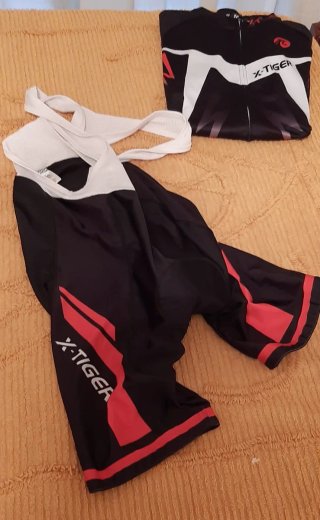 Maillot  y Culotte de Ciclismo de  Verano Talla M