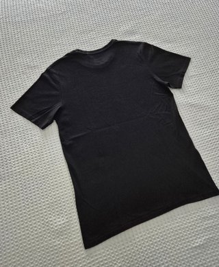 Camiseta Star Wars Darth Vader Negra Oficial