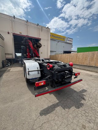 Volvo FM 460 grua chatarrera Epsilon 170Z gancho