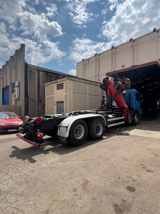 Volvo FM 460 grua chatarrera Epsilon 170Z gancho