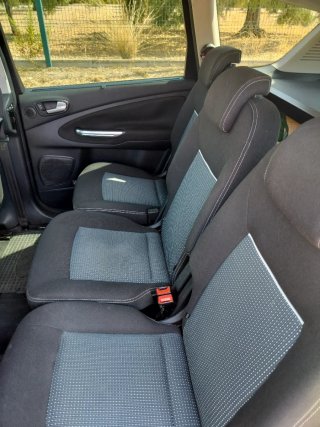 Ford S-MAX 2012