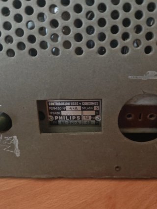 Radio Philips Antigua Marrón y Negra