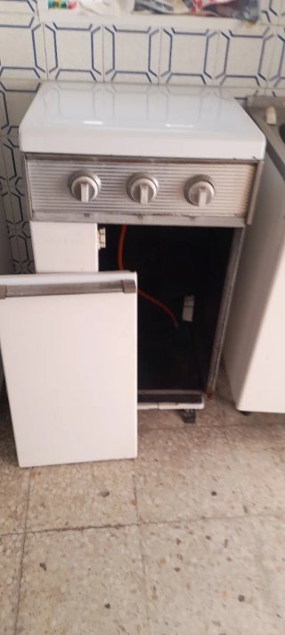 Hornillo de gas blanco