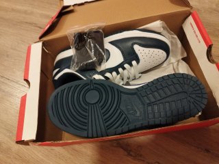 Zapatillas Nike Rojas y Blancas
