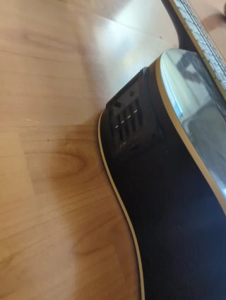 Guitarra Electroacústica Negra