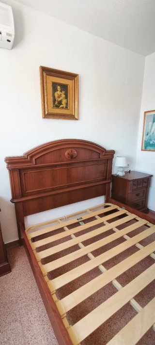 Conjunto de cama de madera