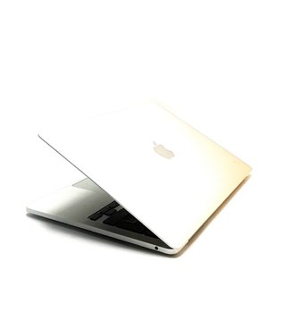 MacBook Pro Core i5 Plata