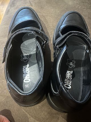Zapatos colegiales negros talla 36