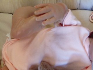 Muñeca Reborn Vinilo y Tela despeinada a propósito
