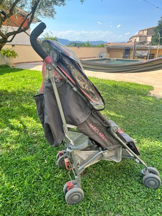 Cochecito Maclaren Gris y Rosa Plegable MacClaren