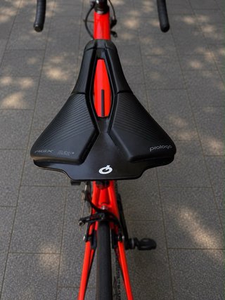 Bicicleta de carretera BH Roja Ultra Light G7. XS