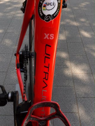 Bicicleta de carretera BH Roja Ultra Light G7. XS