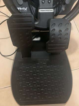 Volante Thrustmaster TMX Force Feedback Xbox