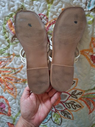 Sandalias blancas tiras