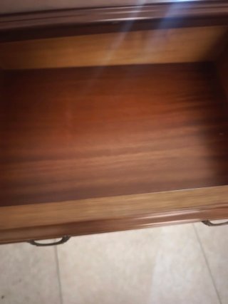 Dormitorio antiguo completo madera