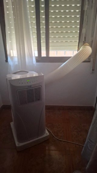 Pingüino Aire Acondicionado Saivod Blanco.
