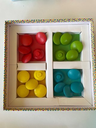 Juego madera motricidad fina. Tipo Montessori