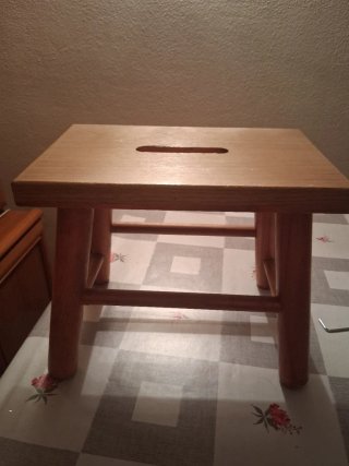 Banco de madera para niños