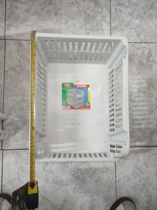 Cestas de almacenamiento blancas