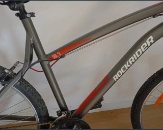 Bicicleta Rockrider Gris y Roja