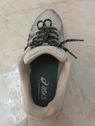 OFERTA!! LIQUIDACIÓN! Asics Kayano 14, talla 41/42