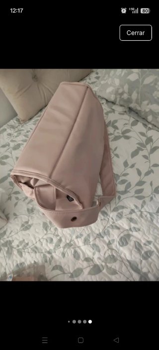 Carro de bebé rosa