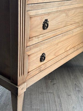 Cómoda Antigua Luis XVI francesa madera lavada