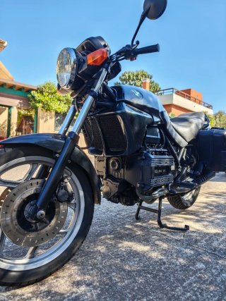 BMW K 75 Naked Negra