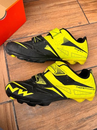 Zapatillas Ciclismo NW Northwave Negras/Amarillas