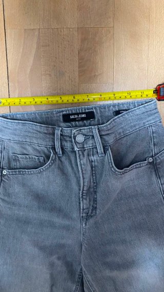Pantalón tejano Salsa Jeans gris