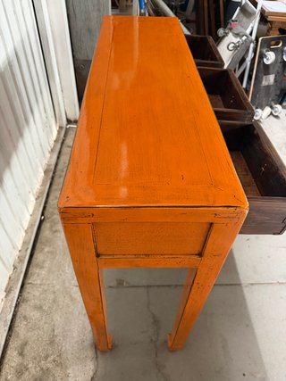 Consola de madera lacada NUEVA