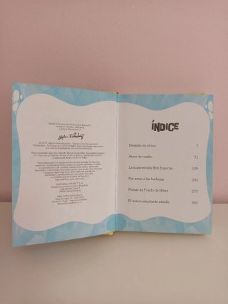 Libro Bob Esponja. Historias de Fondo de Bikini