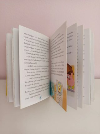 Libro Bob Esponja. Historias de Fondo de Bikini